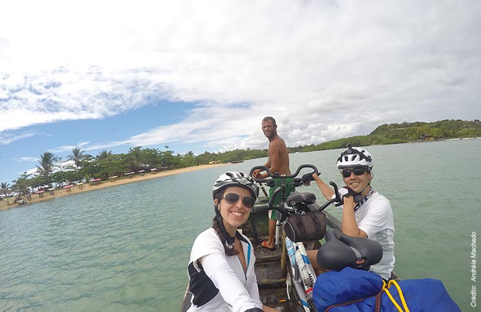 004-NAM-foto-3-barco-casal-bicicleta
